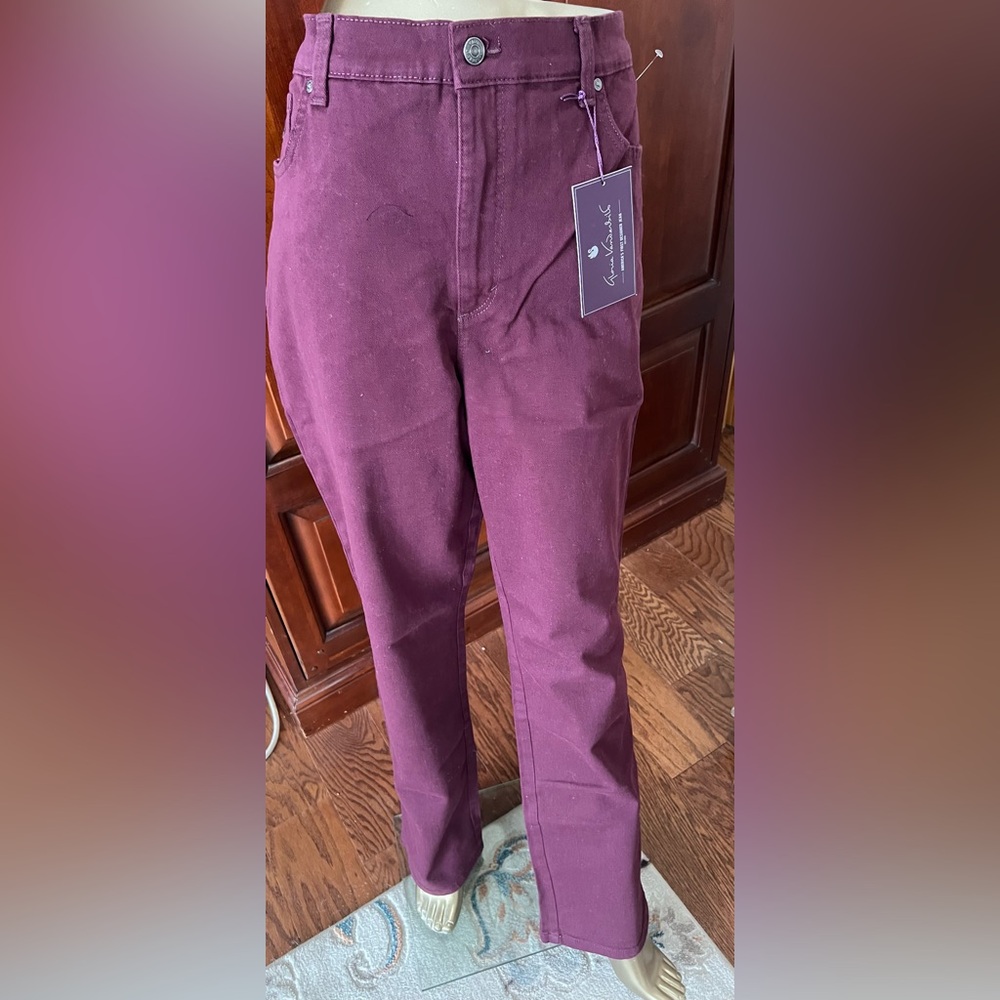 FINAL PRICE Size 18 Gloria Vanderbilt Amanda 🆕 Tapered leg classic rise stretch